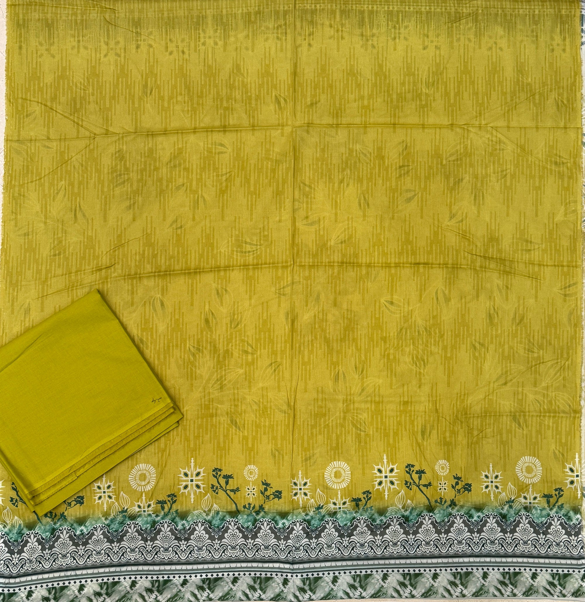 Premium Printed Lawn Unstitched – 2PC ZYRA