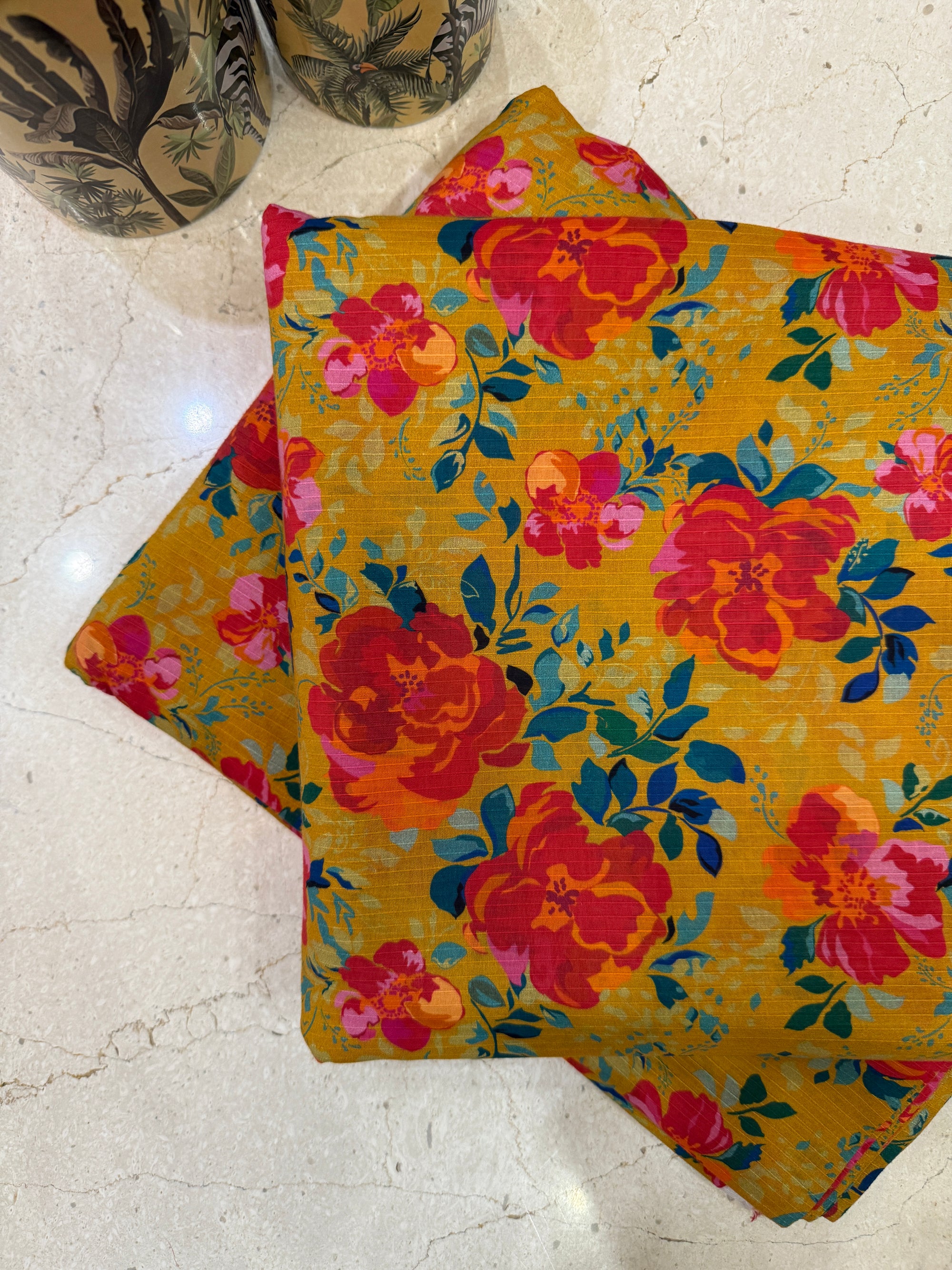 Golden Rose 2 pcs Bana dora Lawn